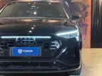 Audi Q8 Sportback E-tron - Miniatura 5