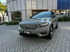 Volvo XC40 Recharge - Miniatura 1