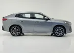 BMW IX2 - Miniatura 2