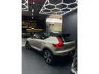 Volvo XC40 Recharge - Miniatura 10
