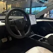 Tesla Model 3 - Miniatura 10