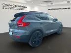 Volvo XC40 Recharge - Miniatura 4