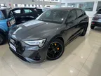 Audi E-tron - Miniatura 1