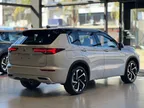 Mitsubishi Outlander Plug-in Hybrid - Miniatura 4