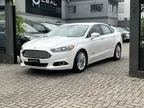 Ford Fusion Plug-in Hybrid - Miniatura 1