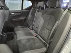 Volvo XC40 Recharge - Miniatura 18