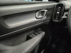 Volvo XC40 Recharge - Miniatura 14