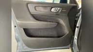 Volvo XC40 Recharge - Miniatura 7