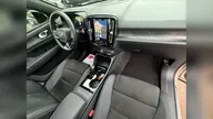 Volvo XC40 - Miniatura 10