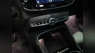 Volvo XC40 Recharge - Miniatura 19