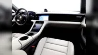 Porsche Taycan - Miniatura 14