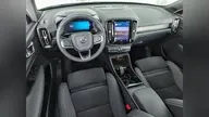 Volvo XC40 Recharge - Miniatura 13