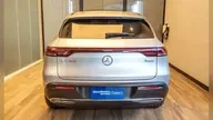 Mercedes Eqc 400 - Miniatura 9