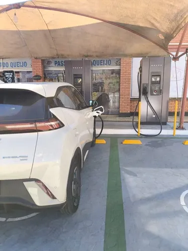 Foto 2 da estação Memorial Cotochés