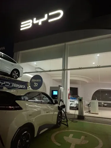 Foto 3 da estação BYD Primavia